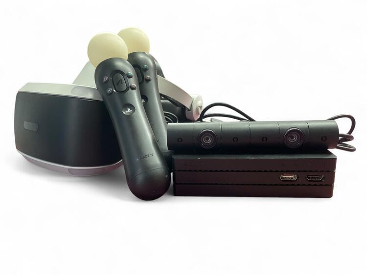 Sony Play Station Virtual Reality Set With Camera & Play Station Move