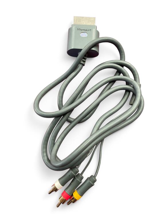 Microsoft - Official Audio/Video Cable for Xbox 360 fat / slim (Model 1 and 2) (used)