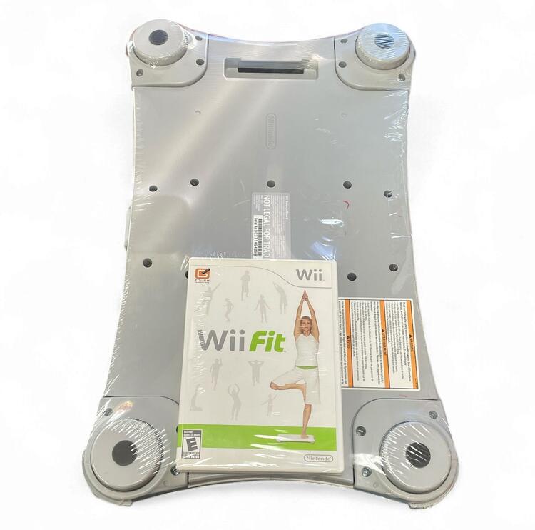 Wii Fit W/ Official Nintendo Wii Balance Board (used)