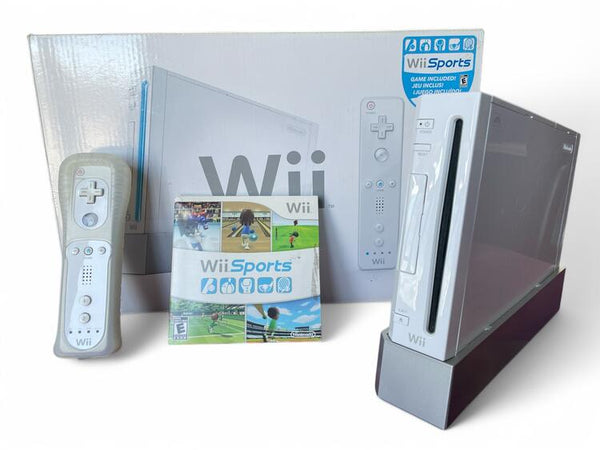 Nintendo Wii Console (Gamecube compatible) - Wii Sport Bundle (used)