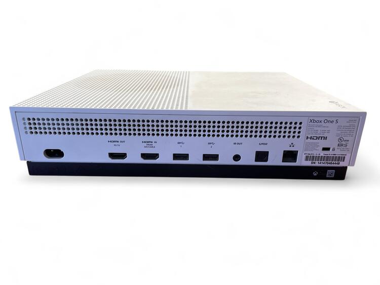 Microsoft Xbox One S White Console (Model 1681) - 500GB (used)