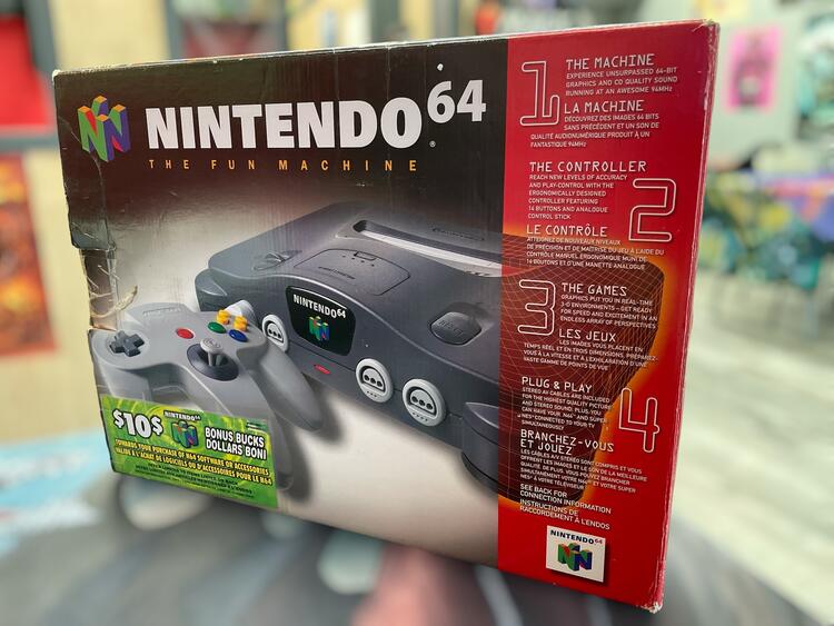 Nintendo 64 Home Console System Complete in Box With Very Tight Original Joystick (used)