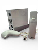 Nintendo Wii System Console (RVL-001) GameCube Compatible (Tested & Work) [Wii Sports Bundle] (usagé)