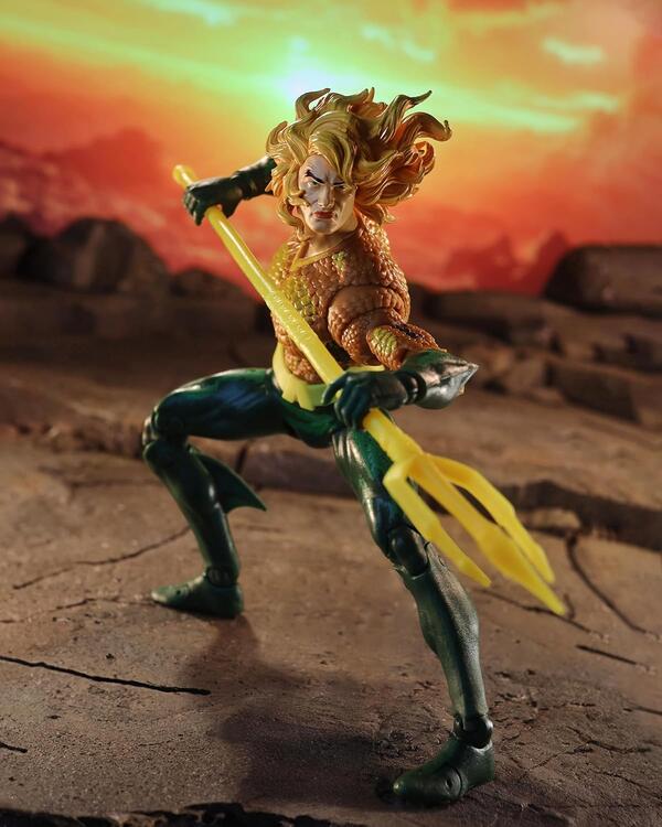 McFarlane - Figurine action de 17.8cm  -  DC Multiverse  -  Justice League Task Force  -  Aquaman