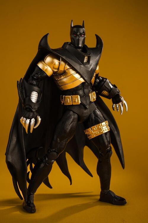 McFarlane - Gold Label Collection - 17.8cm Action Figure - DC Multiverse - Azrael Batman Knightfall - Knightmare Edition (Authenticated Limited Edition - 5700 PCS)