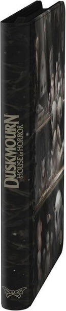 Ultimate Guard - Zipfolio 360 18-Pocket Cards Xenoskin - Magic The Gathering - Duskmourn: House of Horror - Dollmaker's Shop