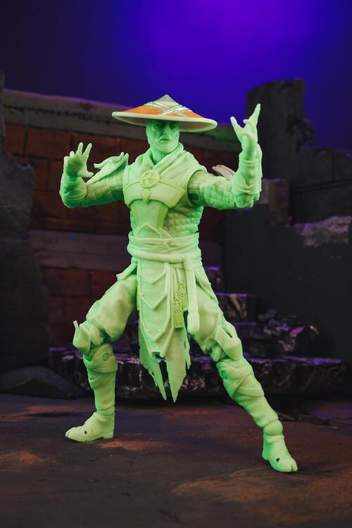 McFarlane - Gold Label Collection - 17.8cm action figure - Mortal Kombat 1 - Raiden Glow in the Dark Edition (Authenticated Limited Edition - 5500 pcs)