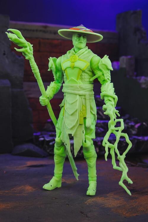 McFarlane - Gold Label Collection - 17.8cm action figure - Mortal Kombat 1 - Raiden Glow in the Dark Edition (Authenticated Limited Edition - 5500 pcs)
