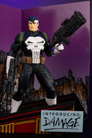 McFarlane Toys - 30cm Figure Statue with Comic Book - Marvel The Punisher War Journal Inspired by Issue