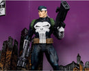 McFarlane Toys - 30cm Figure Statue with Comic Book - Marvel The Punisher War Journal Inspired by Issue