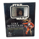 Gentle Giant Mini Bust - Luke Skywalker in X-Wing Pilot Gear (759/7500) - Star Wars Collectible