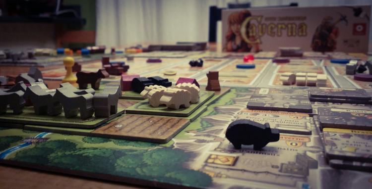 Caverna