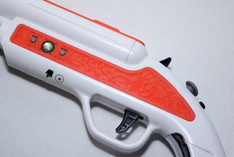 Activision - Top Shot Fearmaster Shotgun Wireless Controller for Xbox 360 (used)
