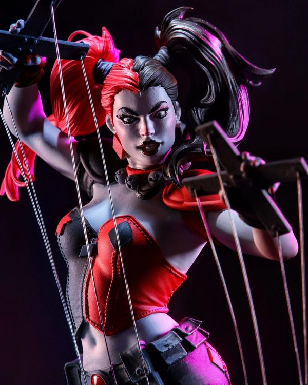 McFarlane - DC Direct - Figurine statue de 20cm  -  Harley Quinn par Emanuela Lupacchino
