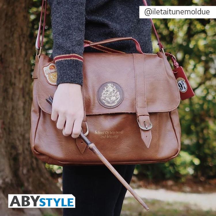 ABYstyle - Sac bandoulière en cuir brun - Wizarding Word of Harry Potter  -  Hogwarts Alumni