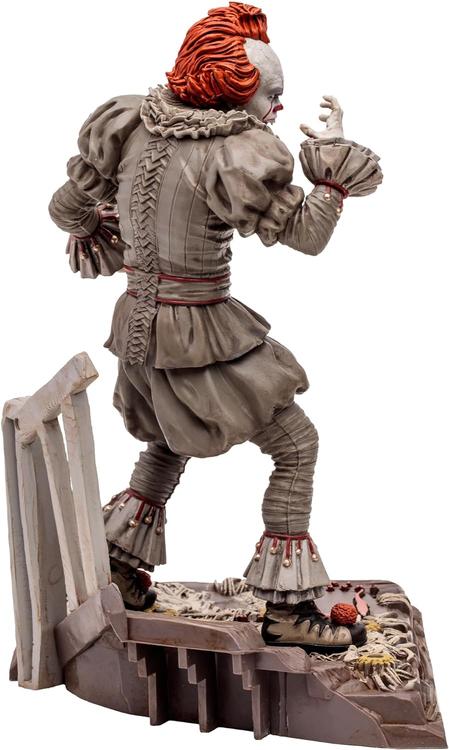 McFarlane - Movie Maniacs Authenticated Limited edition of 10,700 pieces - Figurine statue de 15.2cm  -  Pennywise